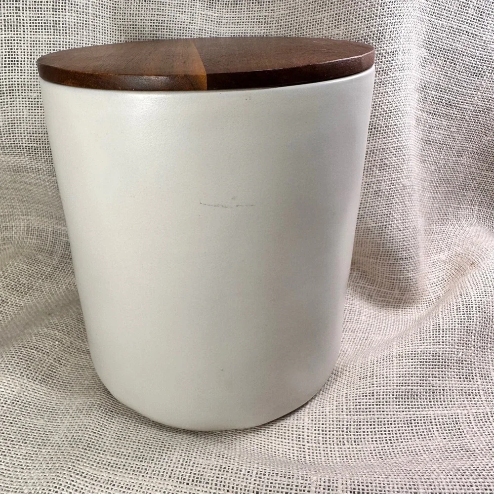Hearth and Hand Magnolia Stoneware Flour Canister Cream Acacia Wood Lid